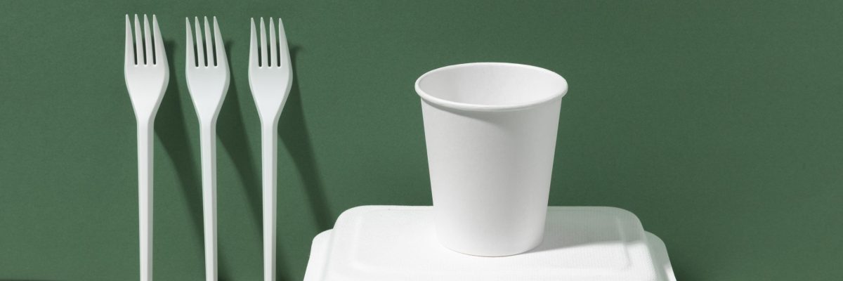 fast-food-containers-forks